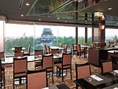 岡崎城の見える展望レストランです